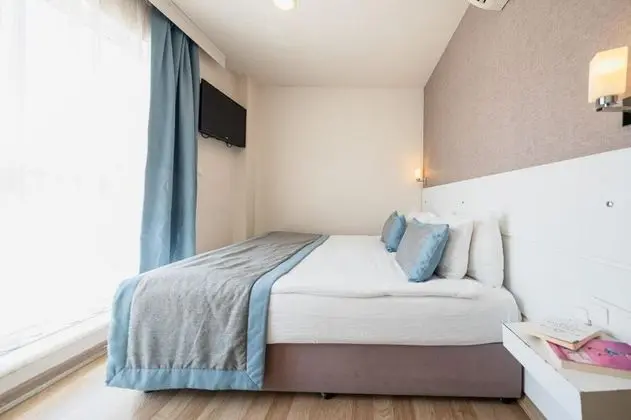 Standart Oda, Deniz veya Kara Manzaralı