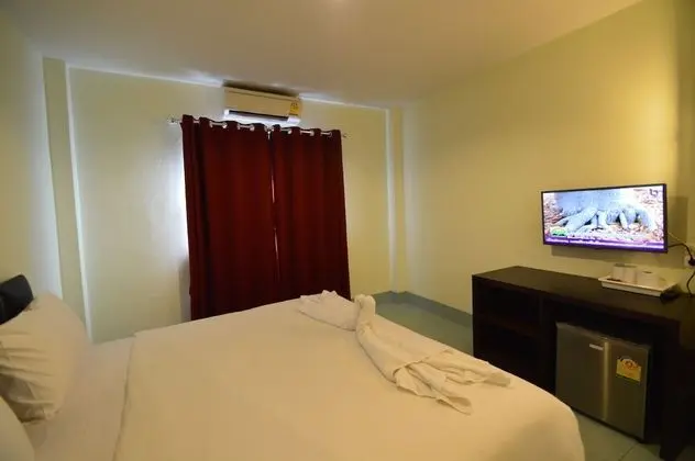 Superior King Bed