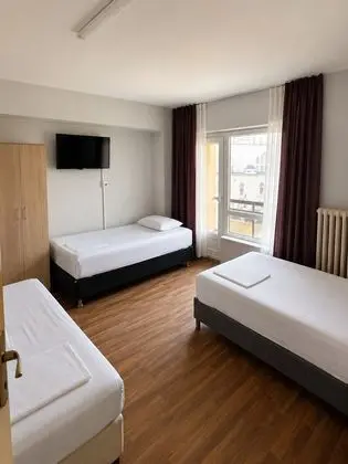 Standart Üç Kişilik Oda