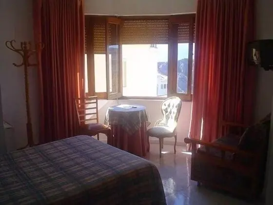 Tek Kişilik Oda, Şehir Manzaralı