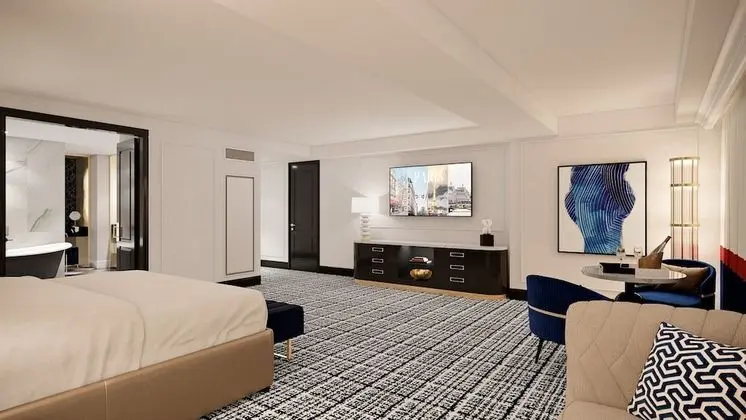 Versailles Executive Suite 1 King  Check - In At Horseshoe Front Desk