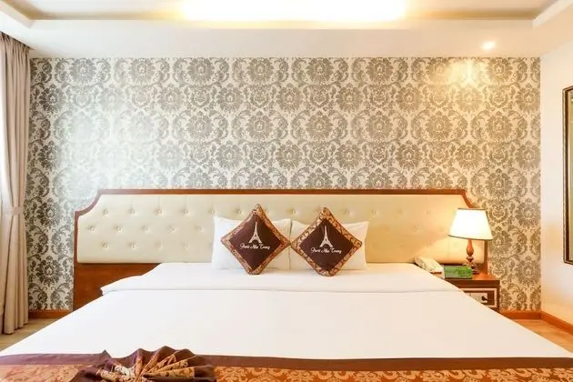 Deluxe Tek Büyük Yataklı Oda, Deniz Manzaralı