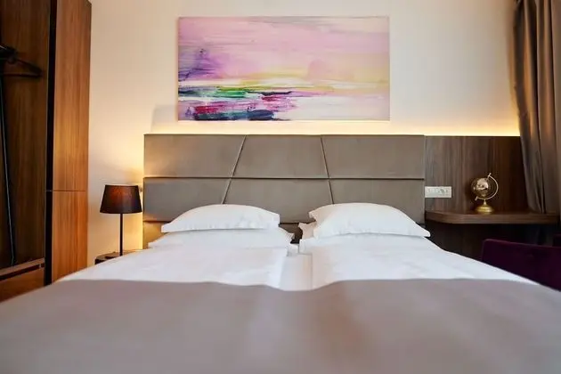 Standard Tek Kişilik Oda, Kısmi Deniz Manzaralı