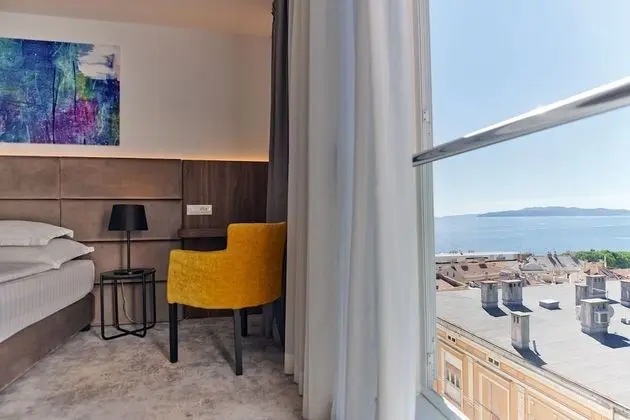 Standard Tek Kişilik Oda, Kısmi Deniz Manzaralı