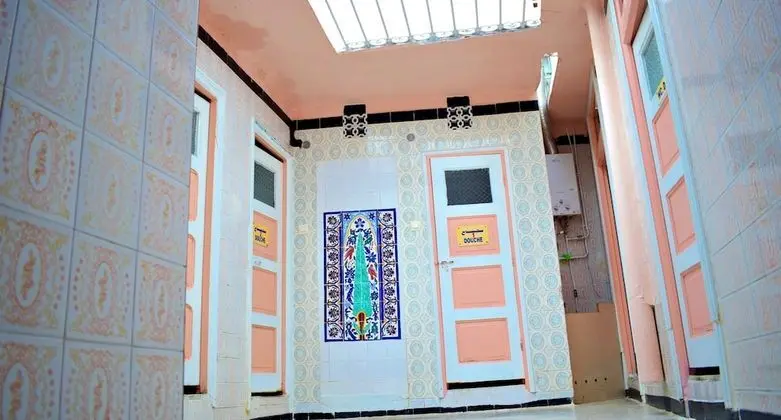 Tek Büyük veya İki Ayrı Yataklı Oda, Ortak Banyo