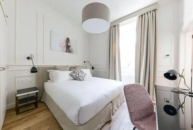 Deluxe Oda, Avlu Manzaralı