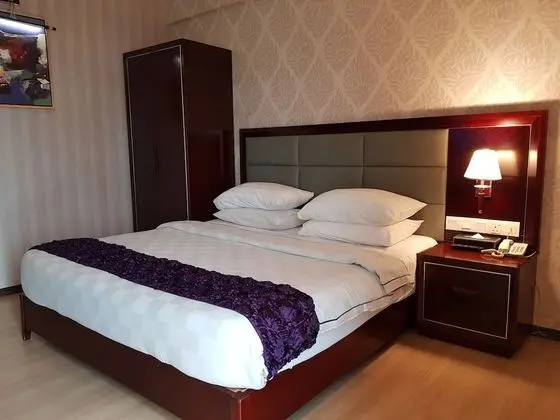 Superior Tek Büyük Yataklı Oda