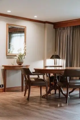 HABITACION SUITE EJECUTIVA, BAÑERA DE HIDROMASAJE (EXECUTIVE SUITE)