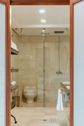 HABITACION SUITE EJECUTIVA, BAÑERA DE HIDROMASAJE (EXECUTIVE SUITE)