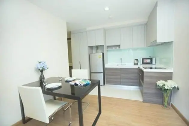 1 Bedroom Executive Suite Corner
