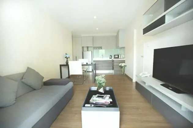1 Bedroom Executive Suite Corner