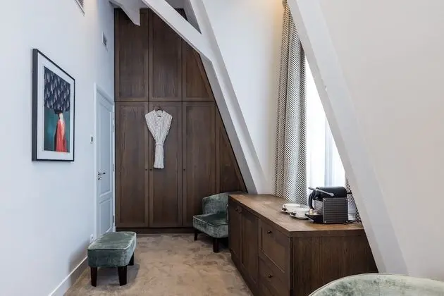 Deluxe Tek Büyük Yataklı Oda