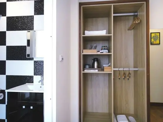 Elite Tek Büyük Yataklı Oda