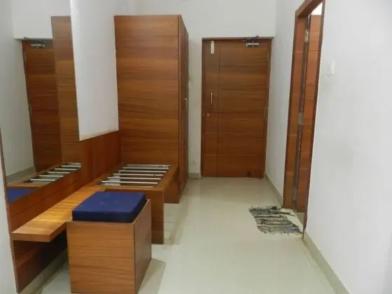 Standard Oda, 1 Yatak Odası, Sigara İçilebilir, Avlu Manzaralı