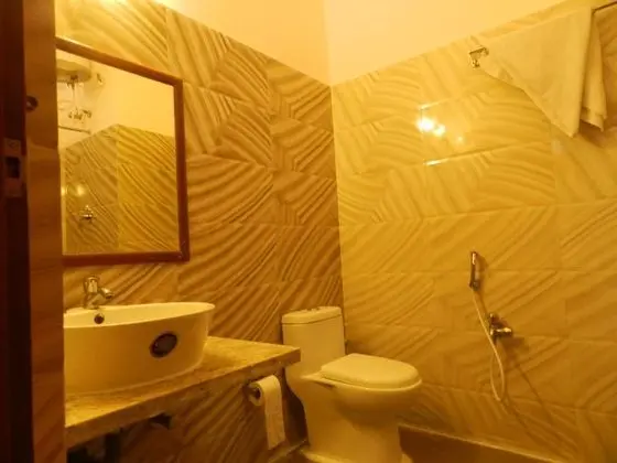 Standard Oda, 1 Yatak Odası, Sigara İçilebilir, Avlu Manzaralı