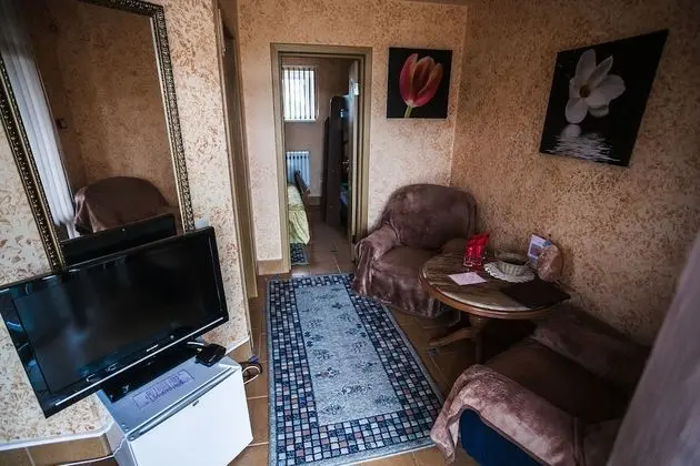 Comfort Tek Büyük Yataklı Oda