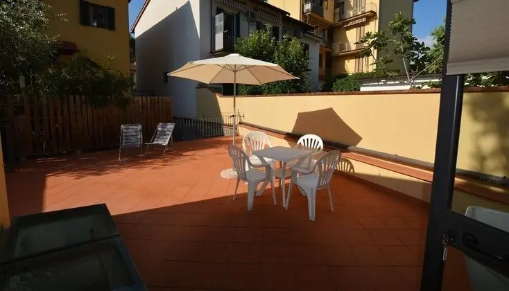 Apart Daire, 1 Büyük (Queen) Boy Yatak ve Çekyat, Sigara İçilmez