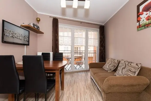 Apart Daire, 2 Yatak Odası, Balkon, Plaj Kenarı