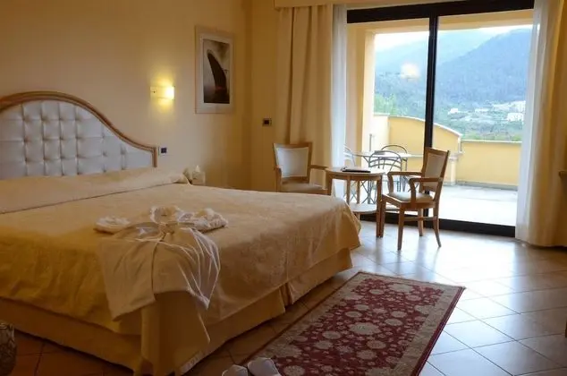 Superior Tek Büyük Yataklı Oda, Balkon