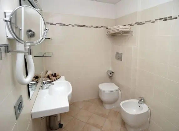 Superior Tek Büyük Yataklı Oda, Balkon