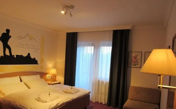 Tek Büyük Yataklı Oda