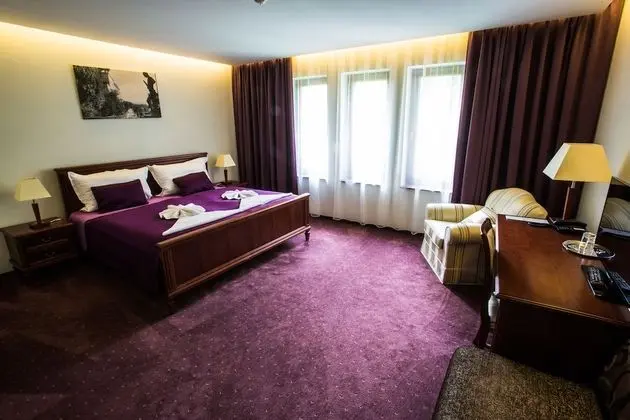 Comfort Tek Büyük Yataklı Oda