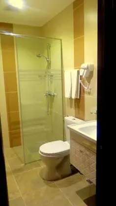 Standard Tek Büyük Yataklı Oda, Bahçe Manzaralı