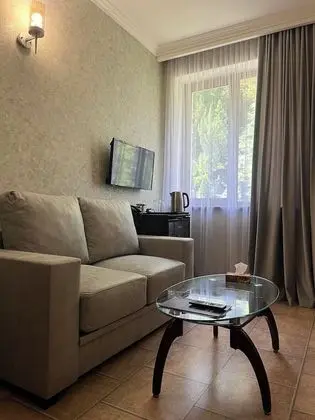 Tek Büyük Yataklı Oda (Budget)