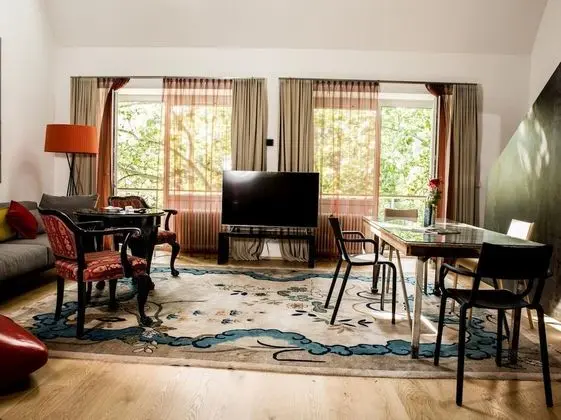 Loft Suite