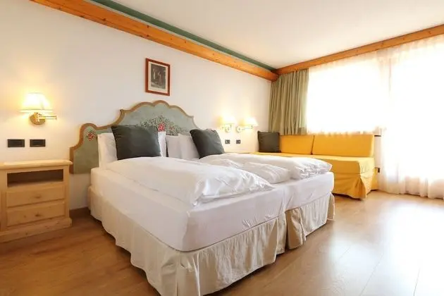 Comfort Tek Büyük veya İki Ayrı Yataklı Oda