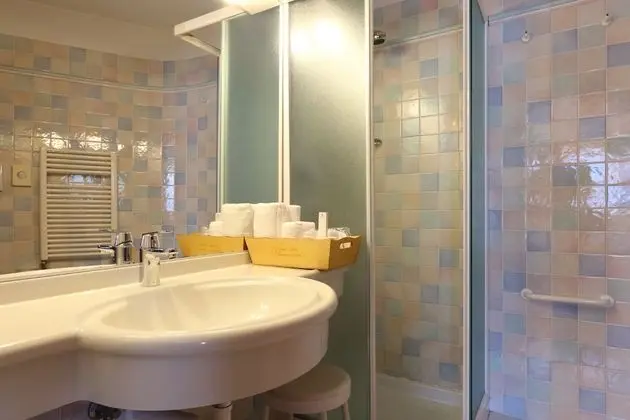 Comfort Tek Büyük veya İki Ayrı Yataklı Oda