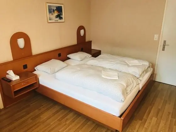 Economy Tek Büyük Yataklı Oda