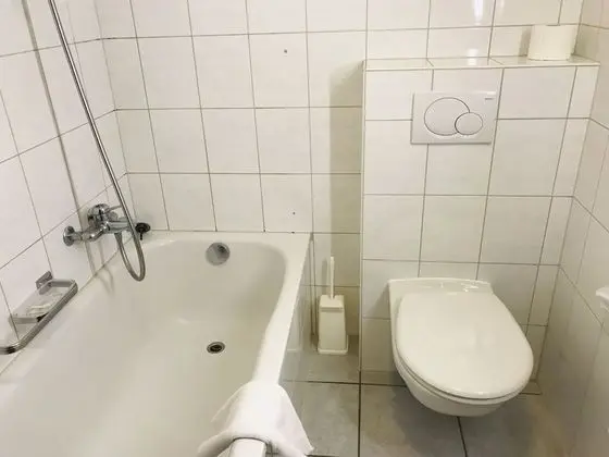 Economy Üç Kişilik Oda