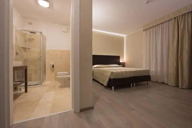 Tek Büyük veya İki Ayrı Yataklı Oda