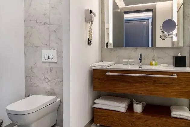 Superior Room French