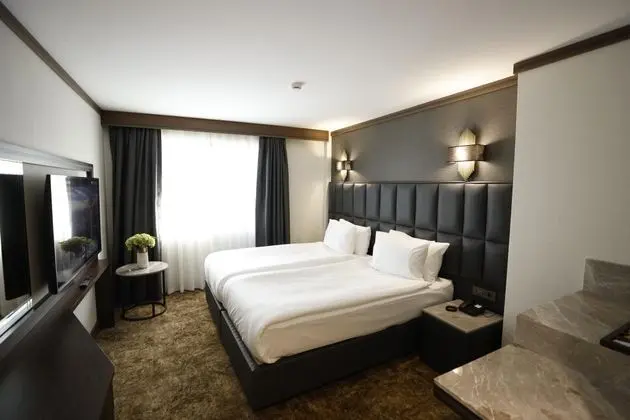 Standart Oda, Şehir Manzaralı