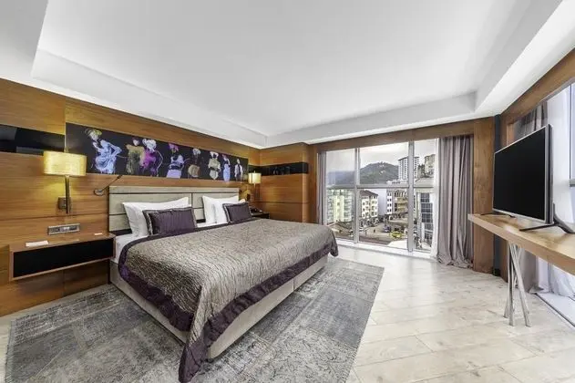 Junior Suite, Bahçe Manzaralı