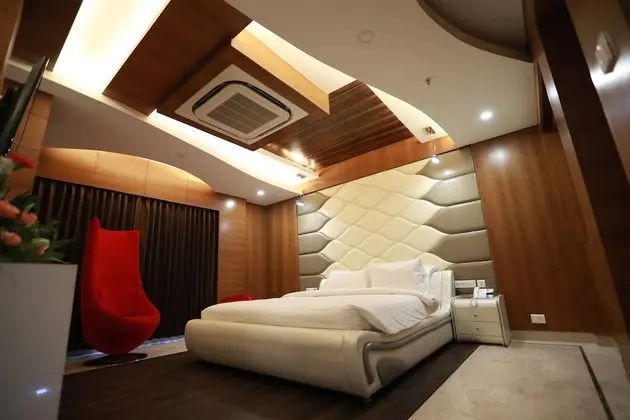 Luxury Tek Büyük Yataklı Oda, 1 En Büyük (King) Boy Yatak