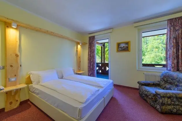 Comfort Tek Büyük veya İki Ayrı Yataklı Oda