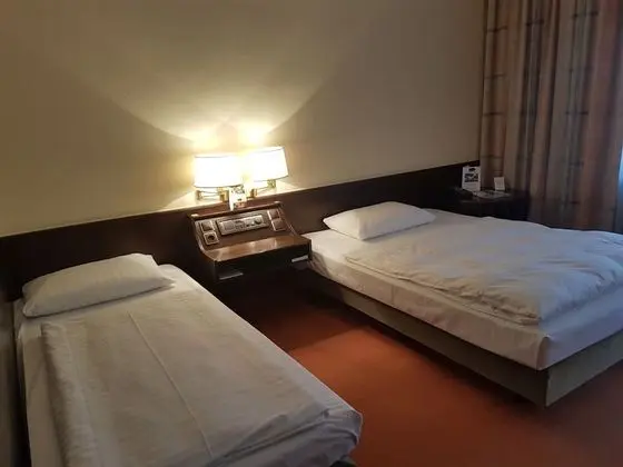 Economy Tek Büyük Yataklı Oda