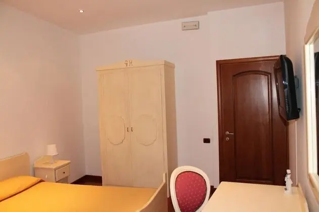 Tek Büyük Yataklı Oda, Dağ Manzaralı