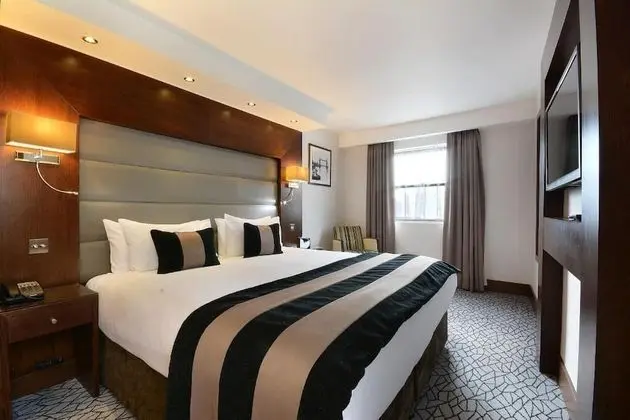 Deluxe Üç Kişilik Oda