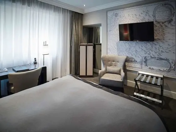 Classic Tek Büyük Yataklı Oda, 1 Çift Kişilik Yatak, Şehir Manzaralı (City View)