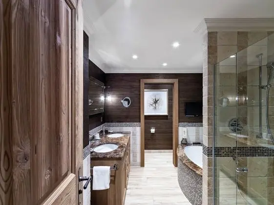 Alpine Suite Mountain View