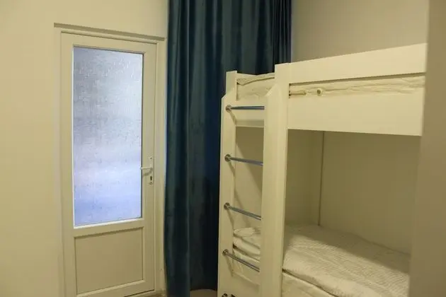 Ortak Ranzalı Oda, Sadece erkekler için