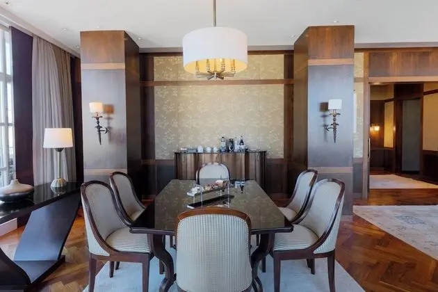 Presidential Suite