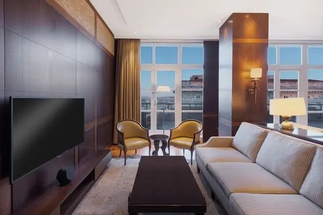 Presidential Suite