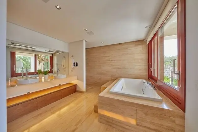 Luxury Villa (Cap Vermell)