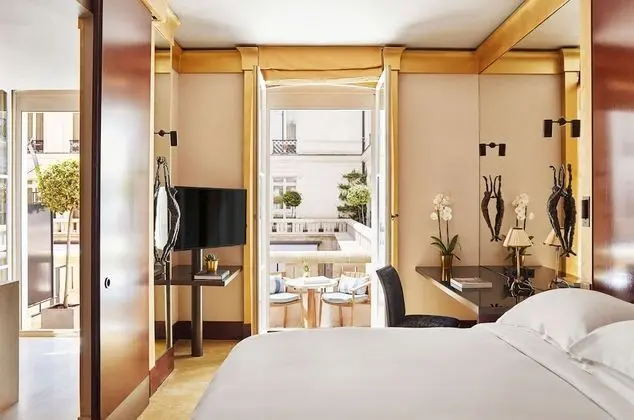 Oda, 1 En Büyük (King) Boy Yatak, Balkon
