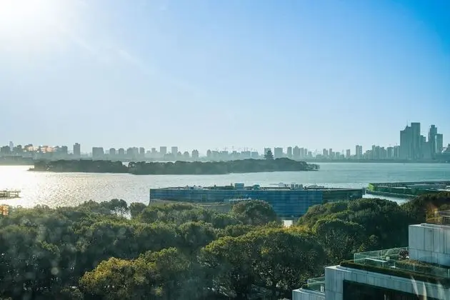 Oda, 1 En Büyük (King) Boy Yatak, Göl Manzaralı